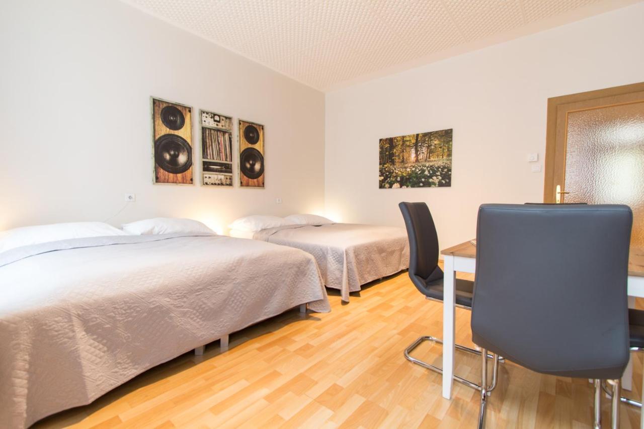 Apartment Mandlgasse I Contactless Check-In 维也纳 外观 照片