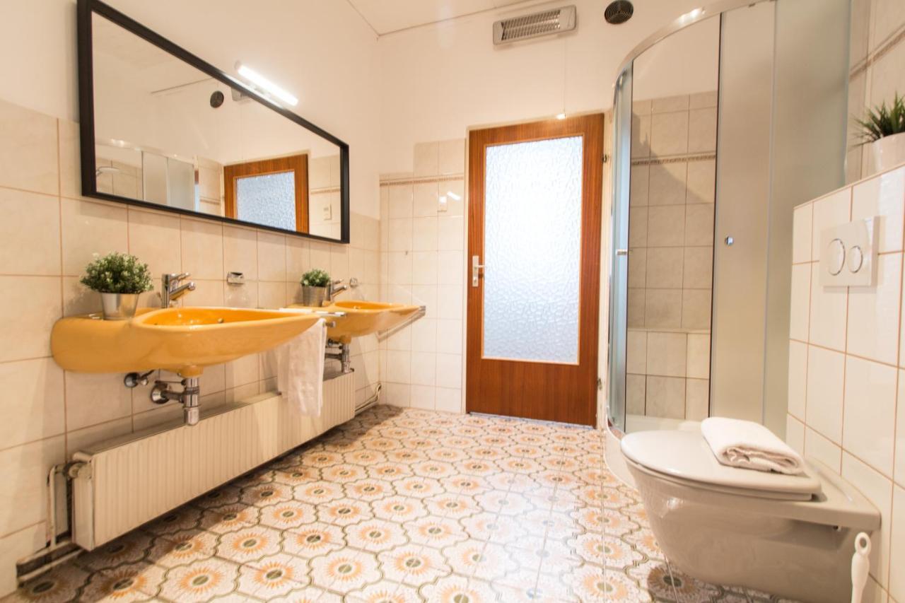Apartment Mandlgasse I Contactless Check-In 维也纳 外观 照片